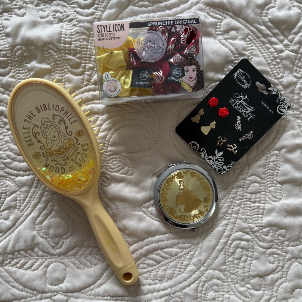 Disney’s Beauty and the Beast Belle Accessories